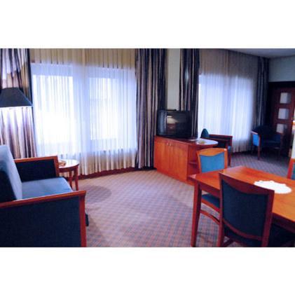 Tori Hotel Tbilisi Kamer foto