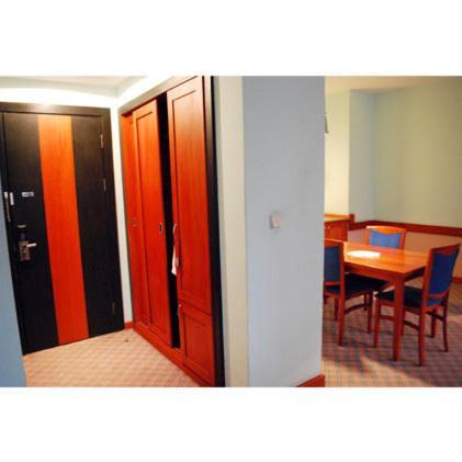 Tori Hotel Tbilisi Kamer foto