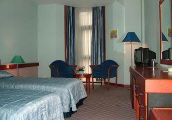 Tori Hotel Tbilisi Buitenkant foto